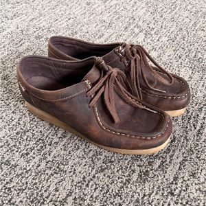 Clark’s womens Wallaby Boots 6.5